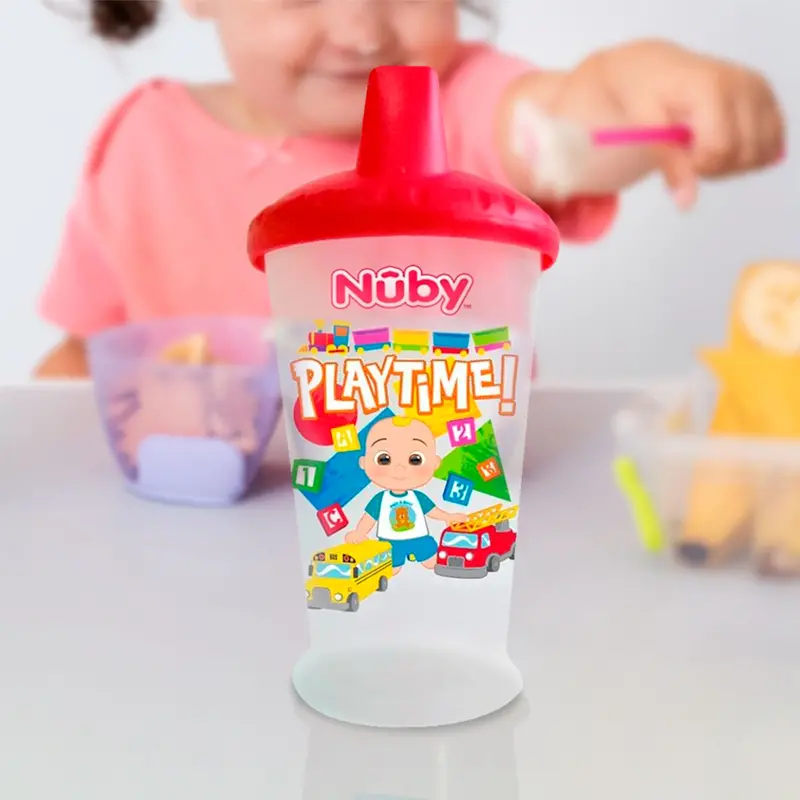 Vaso Entrenador Con Boquilla De Cocomelon Play Time Color Fiusha 240Ml 1