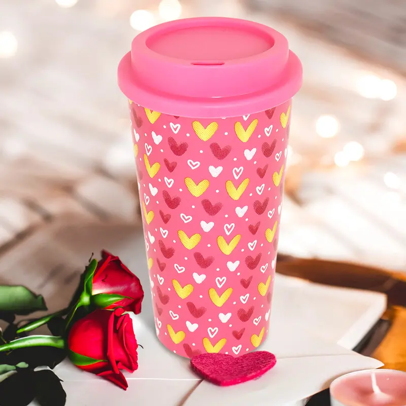 Vaso Para Café Con Diseño De Corazones Y Tapa Rosa 1