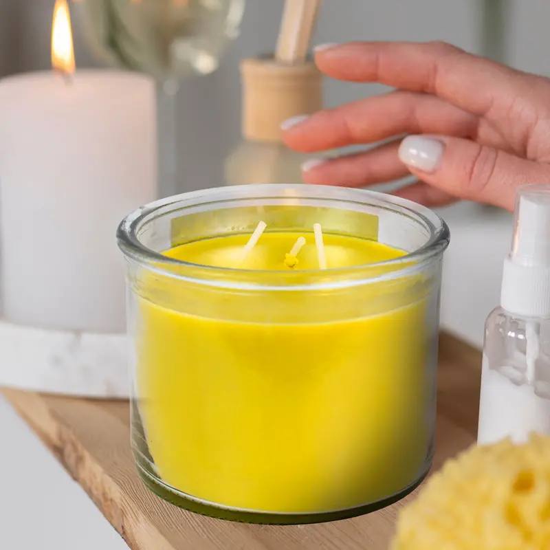 Vela Aromática A Piña Con Manzana, 3 Pabilos 2