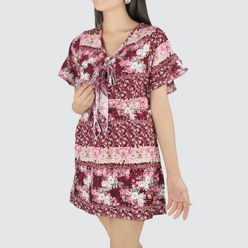 Vestido Juvenil Con Moño Frontal Color Vino Con Rosa 1