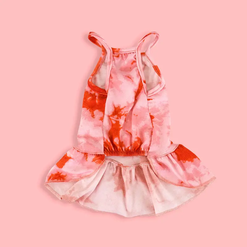 Vestido Para Perro En Patrón Rosa Con Rojo 3