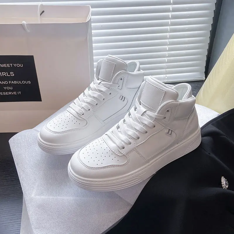 Women’s Casual Sneakers – Style 49M