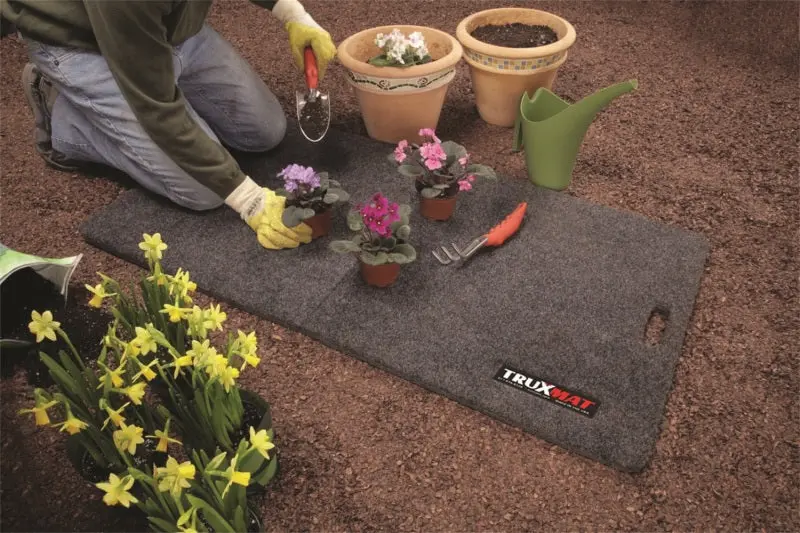 Truxedo Truxmat Utility Cargo Mat (2 Ft × 4 Ft) – 10-Pack With Retail Display Box 1